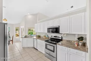 657 Sheridan Woods Dr, Melbourne, FL 32904 - Photo 15