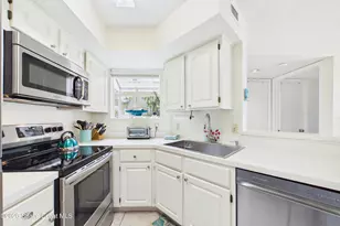 1800 Charlesmont Dr, Melbourne, FL 32903 - Photo 15