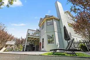 974 Citrus Ave NE, Palm Bay, FL 32905 - Photo 21