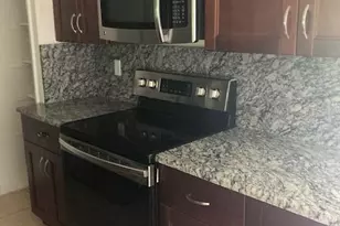 872 Americana Blvd NW, Melbourne, FL 32907 - Photo 3