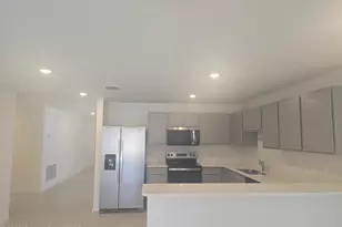 932 SW Richmond Circle SW, Palm Bay, FL 32908 - Photo 3