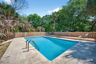 7486 Livingstone Ln, Melbourne, FL 32904 - Photo 3