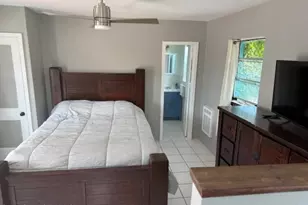 2179 Pineapple Ave, Melbourne, FL 32935 - Photo 7