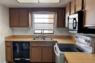 205 Palmetto Ave, Merritt Island, FL 32953 - Photo 3