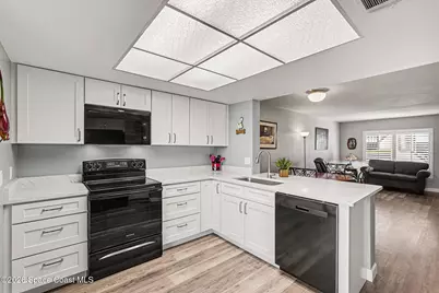 1515 Huntington Lane #812, Rockledge, FL 32955 - Photo 3