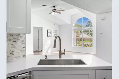 366 Haverford Lane NE, Palm Bay, FL 32907 - Photo 7