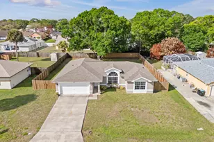 366 Haverford Ln NE, Palm Bay, FL 32907 - Photo 19