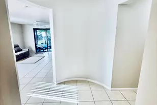 402 Breckenridge Cir SE, Palm Bay, FL 32909 - Photo 11