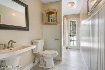 250 E Central Boulevard, Cape Canaveral, FL 32920 - Photo 13