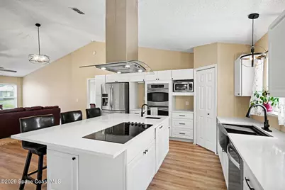 1378 Havre Street NW, Palm Bay, FL 32907 - Photo 9