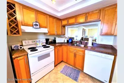 10 Sunflower Street #27, Cocoa Beach, FL 32931 - Photo 7