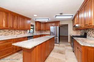 5290 Pina Vista Dr, Melbourne, FL 32934 - Photo 9