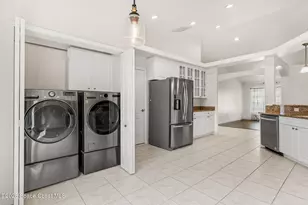 6915 Renshaw Dr, Melbourne, FL 32940 - Photo 11