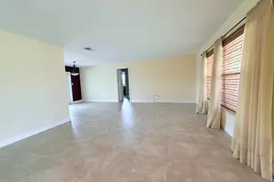 3508 W Roundtree Dr, Cocoa, FL 32926 - Photo 9