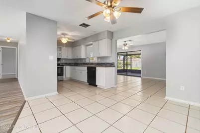 627 Binney Street NE, Palm Bay, FL 32907 - Photo 5