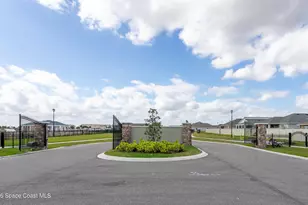 2423 Pinwherry St NW, Palm Bay, FL 32907 - Photo 31