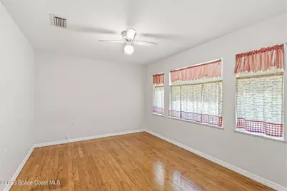 693 W Pine Road, Melbourne Village, FL 32904 - Photo 55