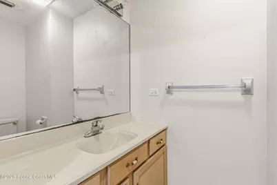 693 W Pine Road, Melbourne Village, FL 32904 - Photo 17