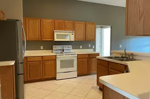 4521 Decatur Cir, Melbourne, FL 32934 - Photo 7