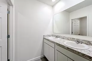 905 Dugan CIR SE, Palm Bay, FL 32909 - Photo 37