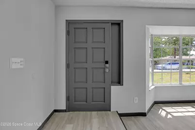 999 Castile Road SE, Palm Bay, FL 32909 - Photo 7