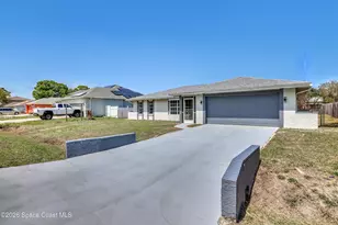 999 Castile Rd SE, Palm Bay, FL 32909 - Photo 3