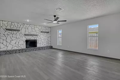 999 Castile Road SE, Palm Bay, FL 32909 - Photo 13