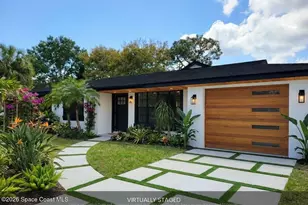 2010 Algeria St NE, Palm Bay, FL 32905 - Photo 3