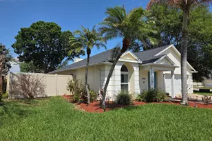 2470 Forest Run Dr, Melbourne, FL 32935 - Photo 3
