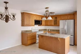 1313 Vista Oaks Cir NE, Palm Bay, FL 32905 - Photo 7