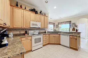 2941 Camberly Cir, Melbourne, FL 32940 - Photo 3