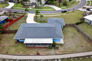 956 Waialae Cir NE, Palm Bay, FL 32905 - Photo 7