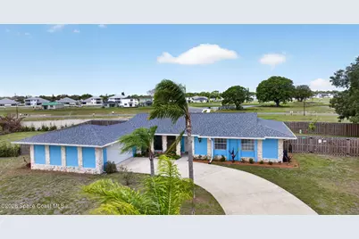956 Waialae Circle NE, Palm Bay, FL 32905 - Photo 5