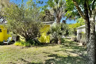 121 Maplewood Dr, Titusville, FL 32796 - Photo 37