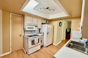 121 Maplewood Dr, Titusville, FL 32796 - Photo 15