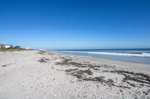 2815 S Atlantic Ave E, Cocoa Beach, FL 32931 - Photo 25