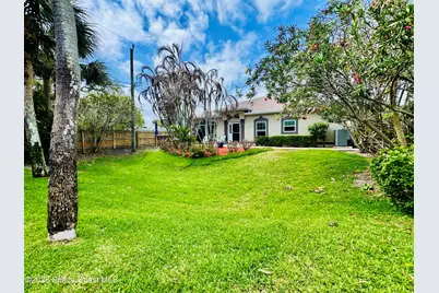 101 Majestic Bay Avenue, Cape Canaveral, FL 32920 - Photo 9