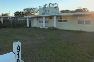910 S Orlando Ave, Cocoa Beach, FL 32931 - Photo 1