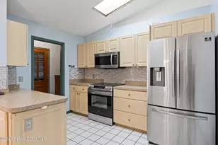 854 Dale Cir, Sebastian, FL 32958 - Photo 9