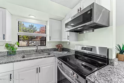 507 Vin Rose Circle SE, Palm Bay, FL 32909 - Photo 3