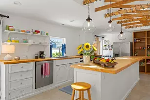 425 10th Ave, Indialantic, FL 32903 - Photo 3