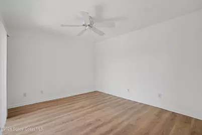 3915 Vista Oaks Circle NE, Palm Bay, FL 32905 - Photo 13