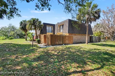 3915 Vista Oaks Circle NE, Palm Bay, FL 32905 - Photo 19