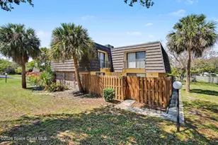 3915 Vista Oaks Cir NE, Palm Bay, FL 32905 - Photo 17