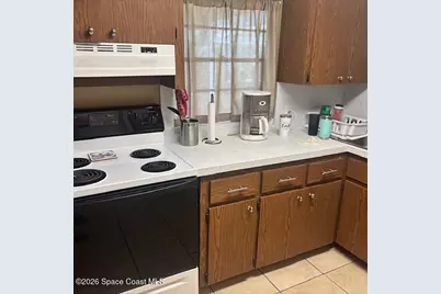 108 E Avenue D E, Melbourne, FL 32901 - Photo 13