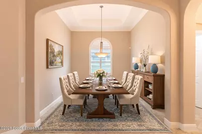 1724 Belmont Circle SW, Vero Beach, FL 32968 - Photo 9