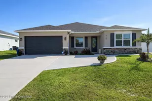 410 Di Lido St NE, Palm Bay, FL 32907 - Photo 1