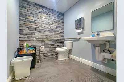 2500 S Harbor City Boulevard, Melbourne, FL 32901 - Photo 11