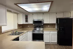 363 Emerson Dr NW, Palm Bay, FL 32907 - Photo 7