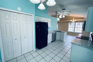 1231 Cypress Bend Cir, Melbourne, FL 32934 - Photo 9